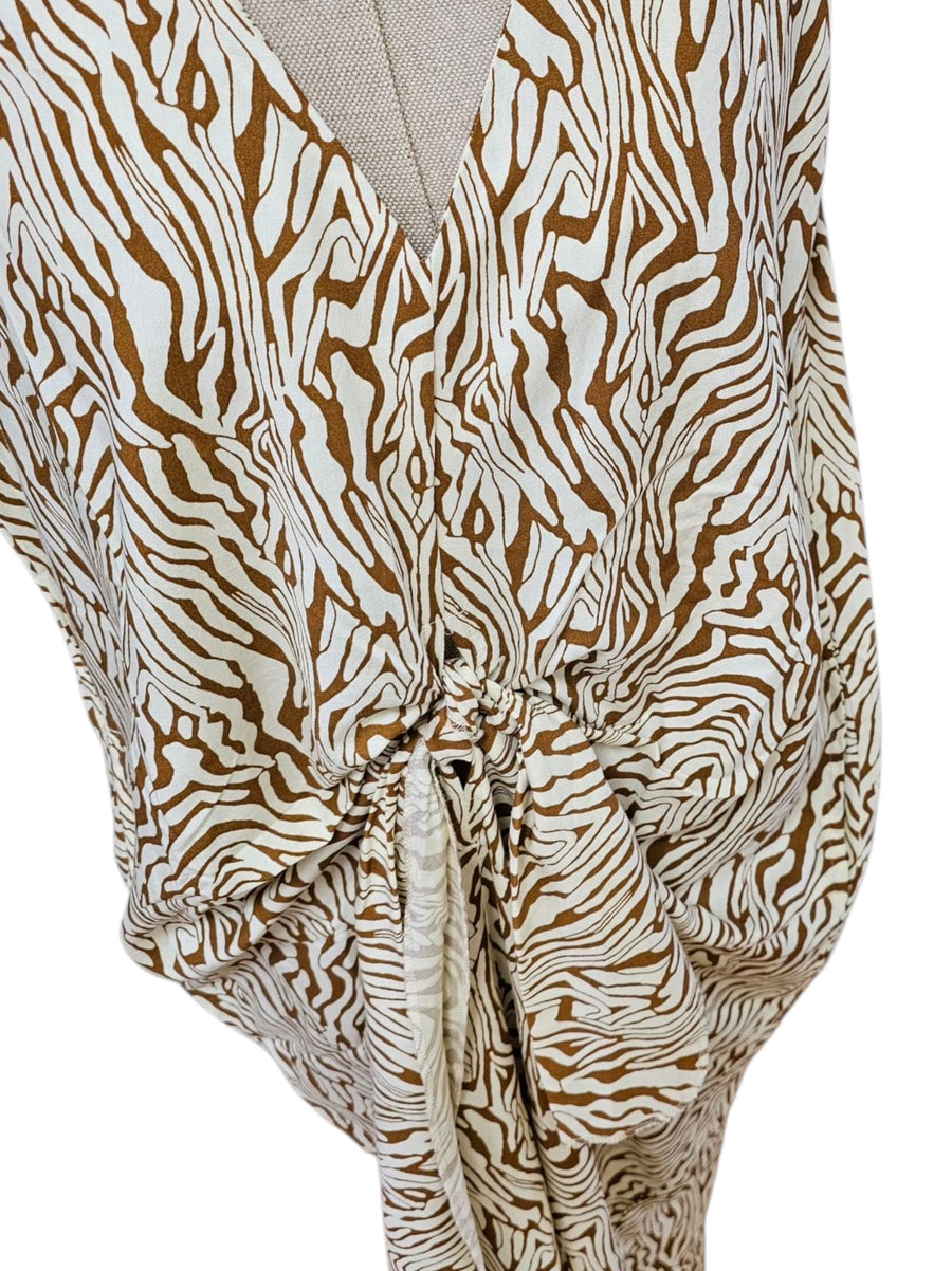 VESTIDO COM LAÇADA AREIA