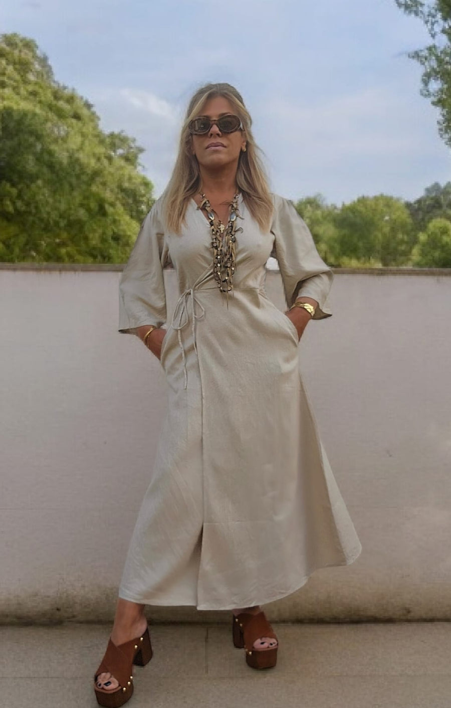 VESTIDO LINHO TRAÇADO AREIA