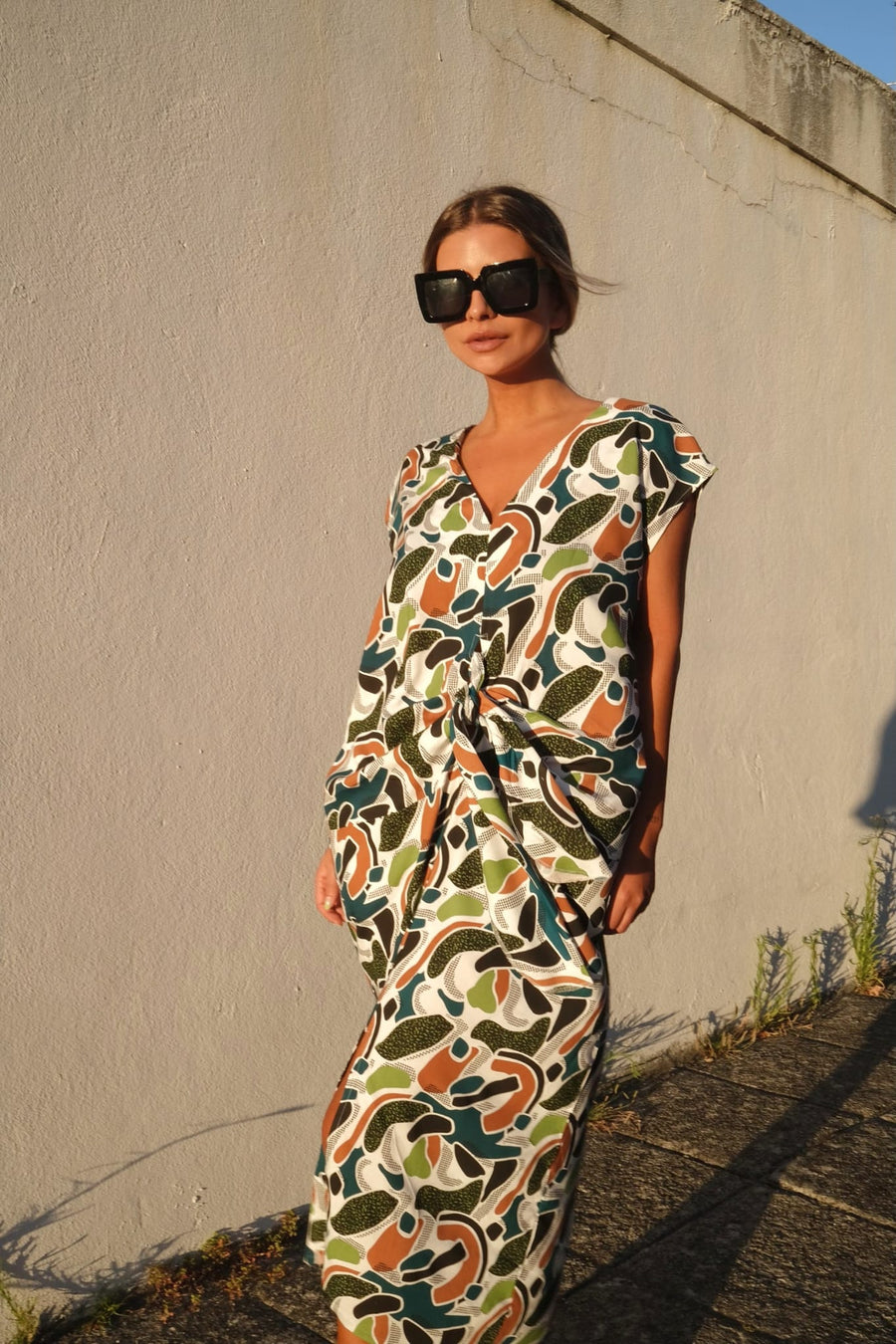 VESTIDO COM LAÇADA MIKONOS